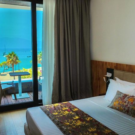 Chic Boutique Hotel Vlore Exterior photo