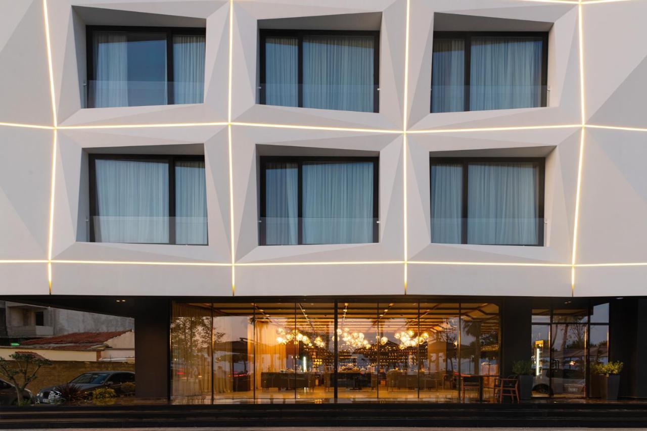 Chic Boutique Hotel Vlore Exterior photo
