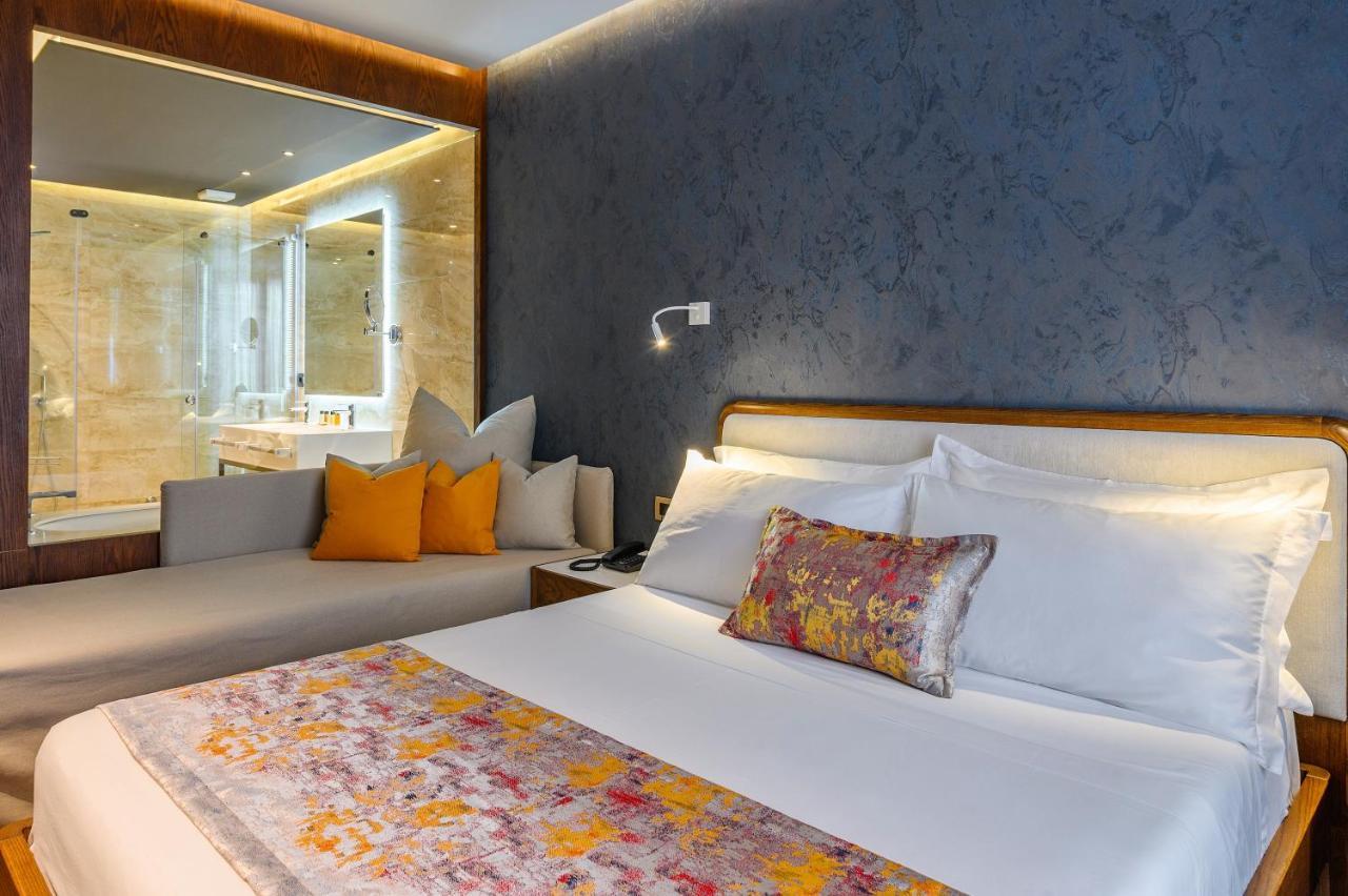 Chic Boutique Hotel Vlore Exterior photo