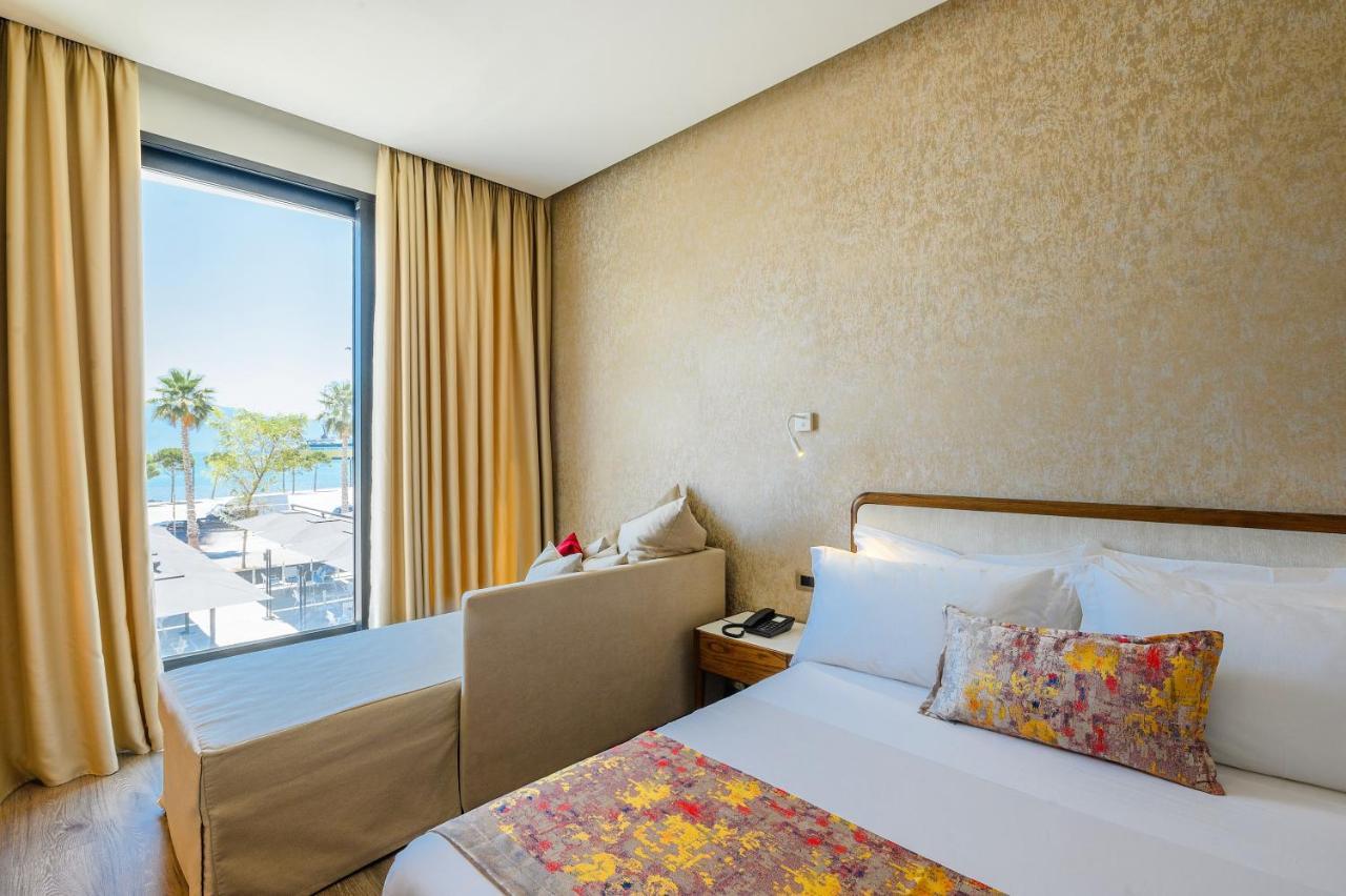 Chic Boutique Hotel Vlore Exterior photo