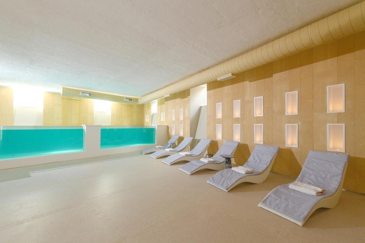 Chic Boutique Hotel Vlore Exterior photo